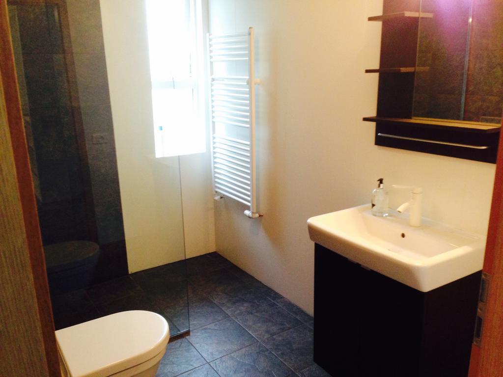 Guesthouse Marina Travel هوفن الغرفة الصورة